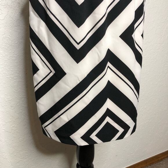 Cache black white chevron peplum belted sleeveless sheath dress size 6 NWOT - Picture 4 of 16